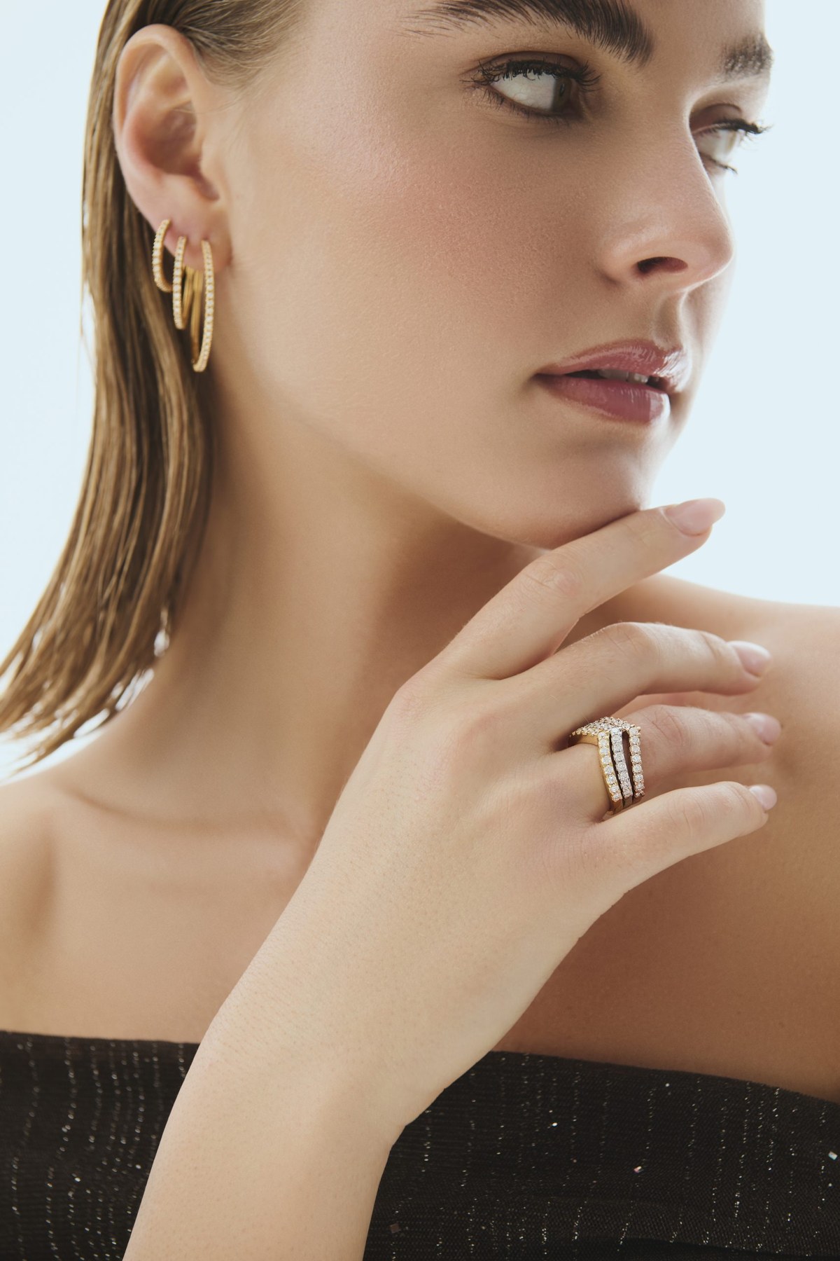Gioielli Lizzie Jewels indossati, dalla campagna ufficiale del brand